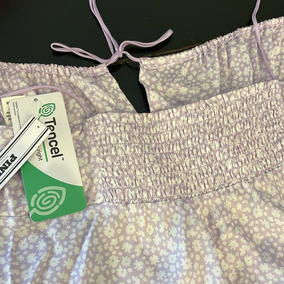 NWT PINK Victoria Secret L/G Tencel Feels So Right Floral Nightie - Picture 6 of 10